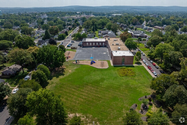Franklin Elementary School serves around 325 students in the Pottstown School District.