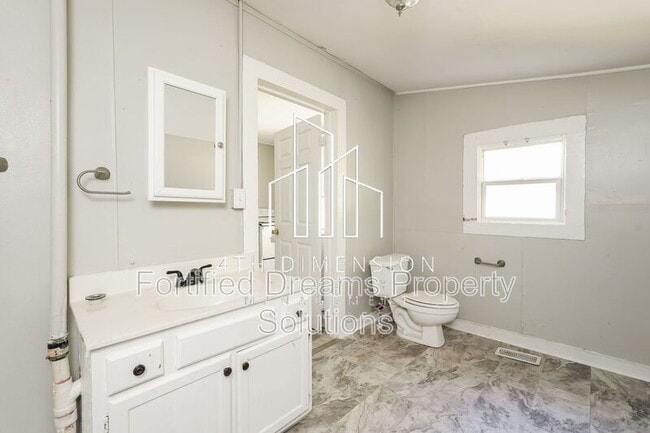 2009 Row St, Winston Salem, NC 27105 - photo 3