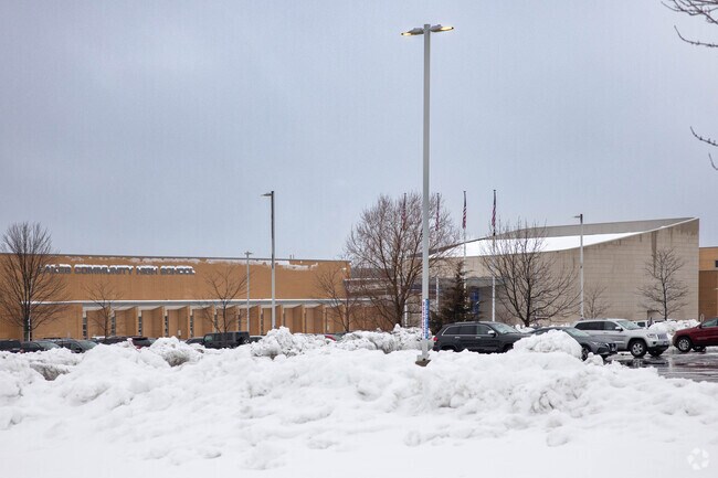 Lakes Community High School