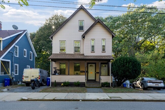 90 Pierce St unit 1, Malden, MA 02148 - photo 2