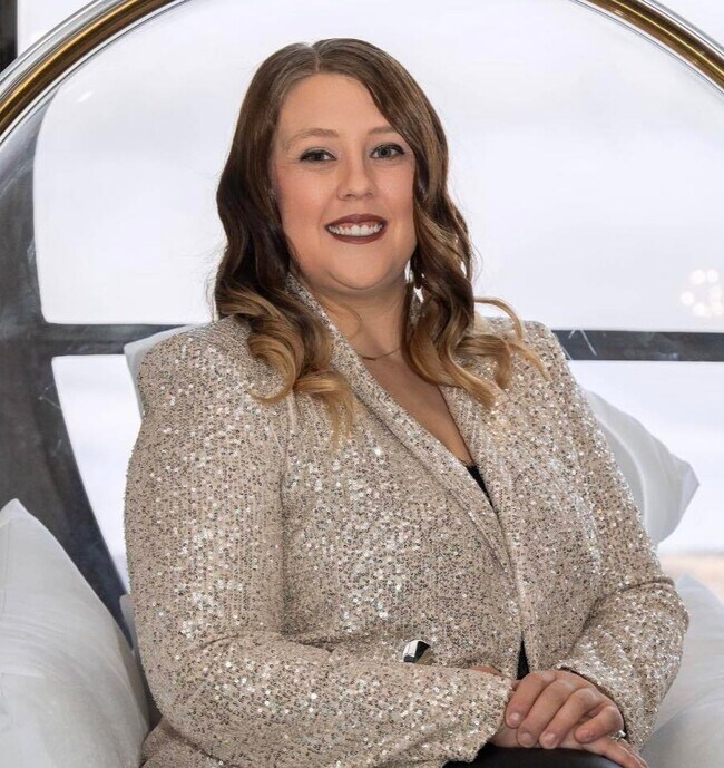 Courtney Bartosh