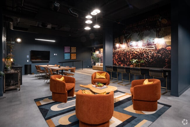 Woodworth Apartments | Vibrant & Luxurious Living in Capitol Hill, Seattle, WA 98119 - photo 6