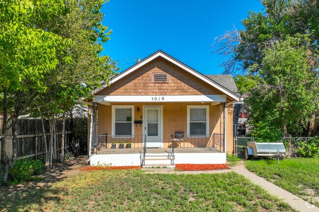Modest bungalows in Heritage range from $140,000 to $300,000.
