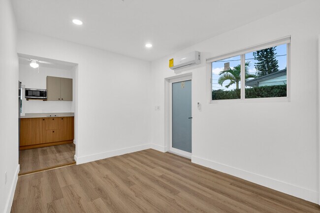 4701 SW 104th Ct, Miami, FL 33165 - photo 5