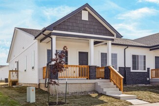 936 Sawgrass Dr, Norwalk, IA 50211