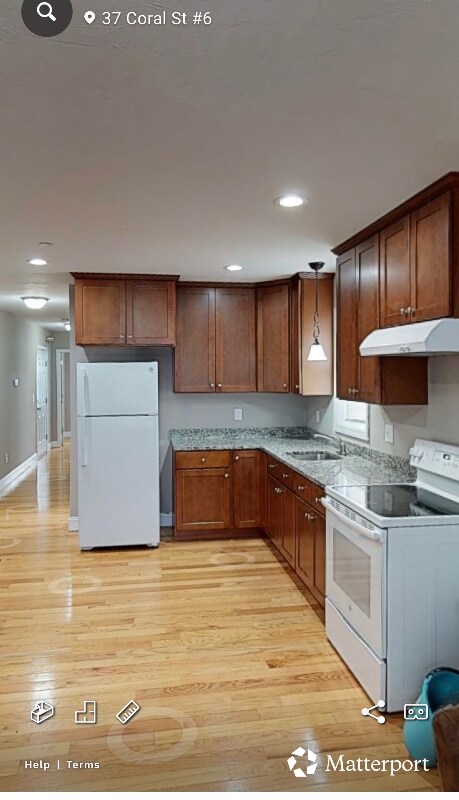 37 Coral St unit 2, Worcester, MA 01604 - photo 1