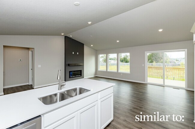 6538 NE 11th Ct, Des Moines, IA 50313 - photo 7