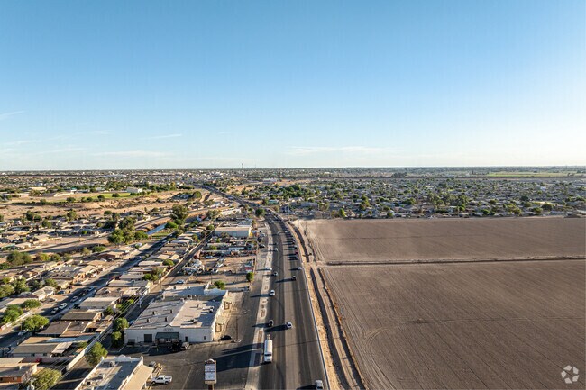 The border crossing in San Luis is busy and vital for trade.