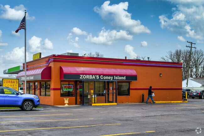 Zorba’s is a Riverview staple for coneys, gyros, and Greek-American comfort food.