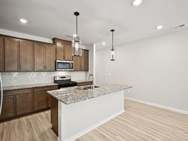 2113 Avalon Ridge, Conyers, GA 30013 - photo 6