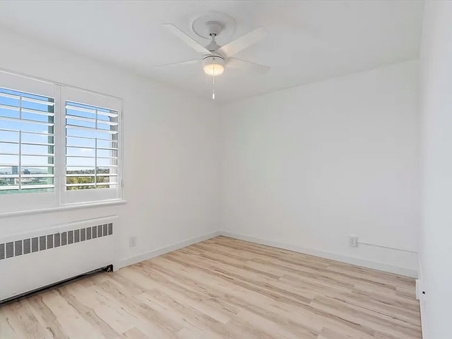 University Heights unit 605, Salt Lake City, UT 84102 - photo 4