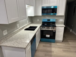 521 S High St, Independence, MO 64050