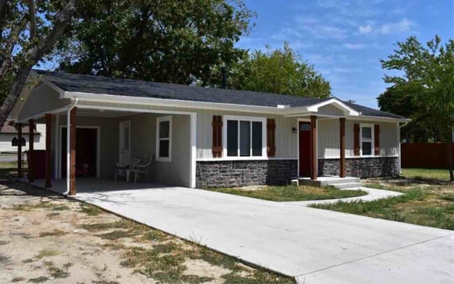 110 N Bell St, Royse City, TX 75189 - photo 6