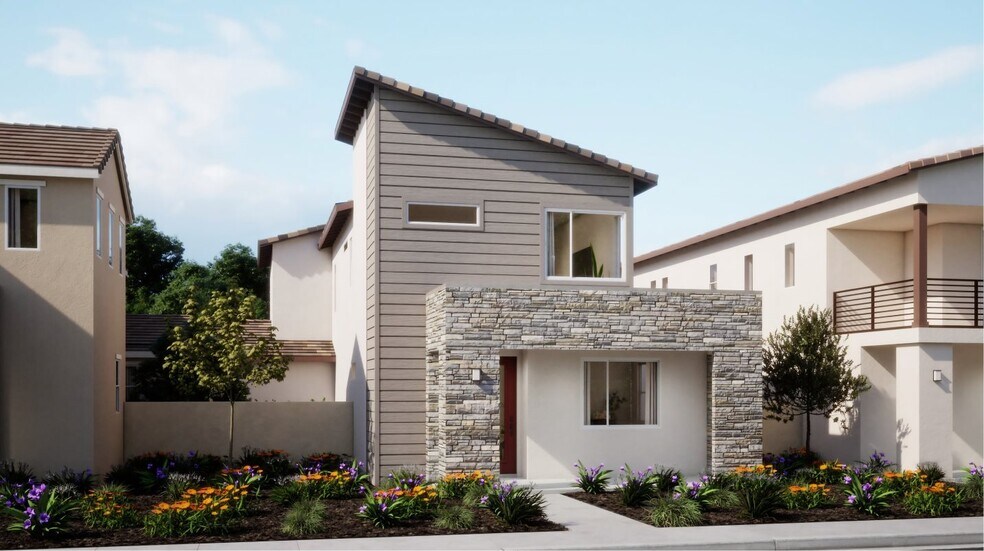 220 Junco unit 36037566, Irvine, CA 92618 - photo 1