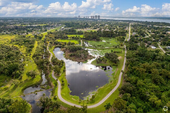 Billy Bowlegs Preserve is a little slice of serenity just minutes from Belle Vue.