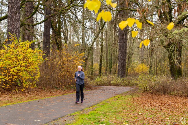 Derry Dell residents have access to miles of trail running on the Fanno Creek Trail.