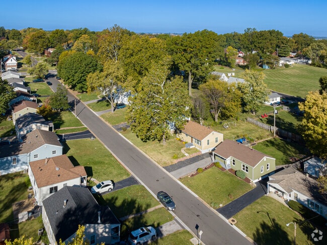 Green spaces lie between Berkeley's mid-20th-century homes.