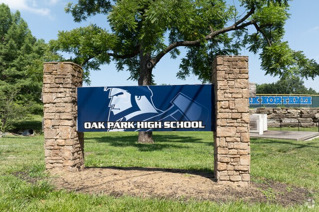 Jefferson Highlands students attend Oak Park High School.
