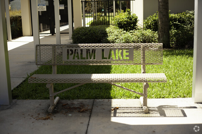 Palm Lake Elementary