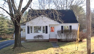 66 Rowe Ave, Portland, ME 04102