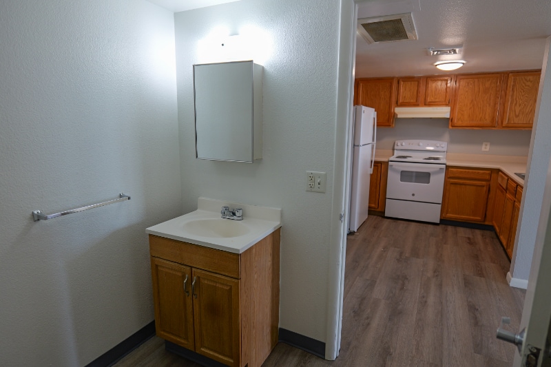 3280 N Downing St unit 1-403, Denver, CO 80205 - photo 1