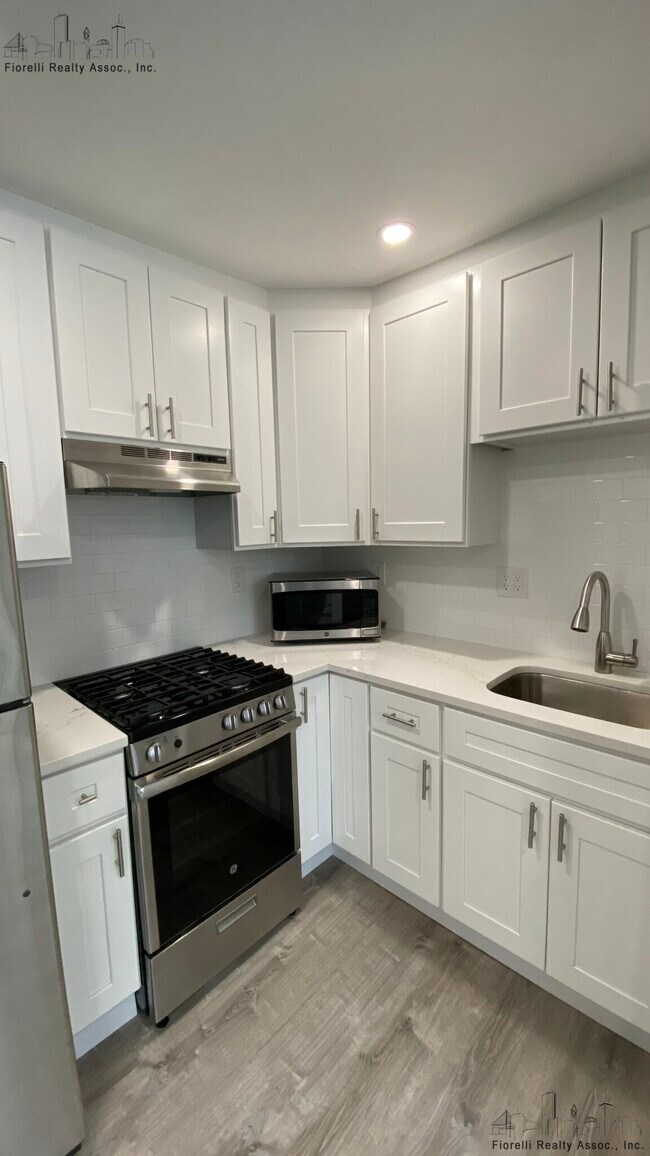 95 Cottage St Unit 1, Boston, MA 02128