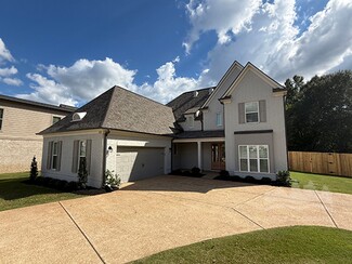 8021 Christian Ct, Olive Branch, MS 38654