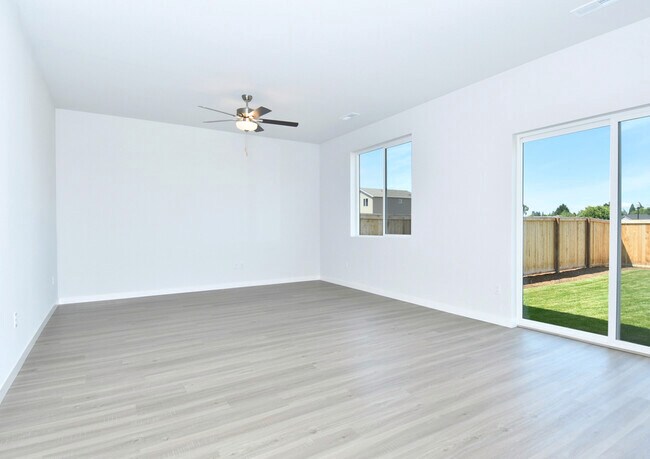 1557 Clark Ave St unit 36446135, Battle Ground, WA 98604 - photo 5