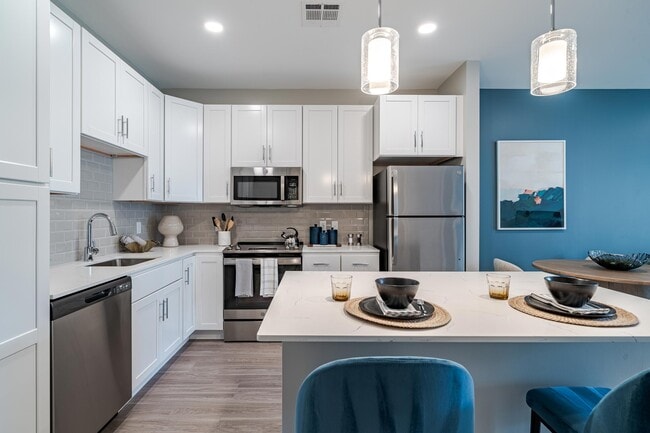 Aster at the Summit, Wakefield, MA 01880 - photo 2