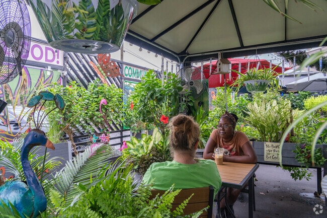 Pontchartrain Park residents head to Pontilly Coffee for an afternoon drink.