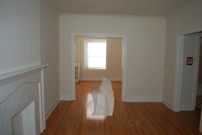 1317 W Estes Ave unit 19-19, Chicago, IL 60626 - photo 4