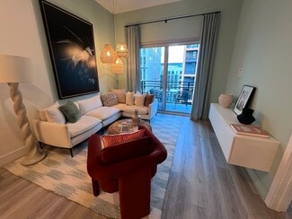 89 NW 32nd St Unit A1, Miami, FL 33127