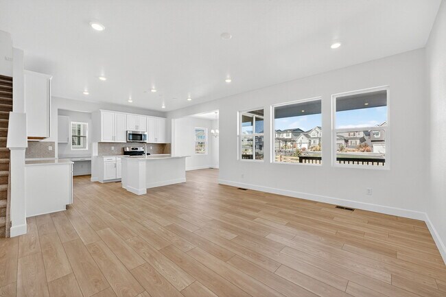 16507 W 92nd Place, Arvada, CO 80007 - photo 4