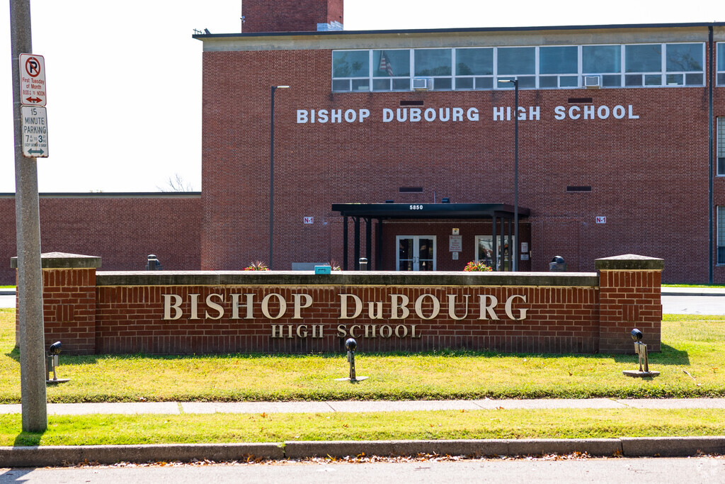 Bishop DuBourg High School, Saint Louis MO Rankings & Reviews - Homes.com