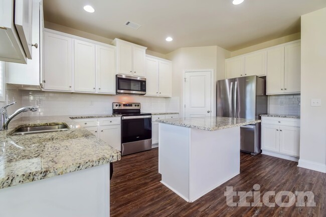 4010 Bella View Ln, Snellville, GA 30039 - photo 5