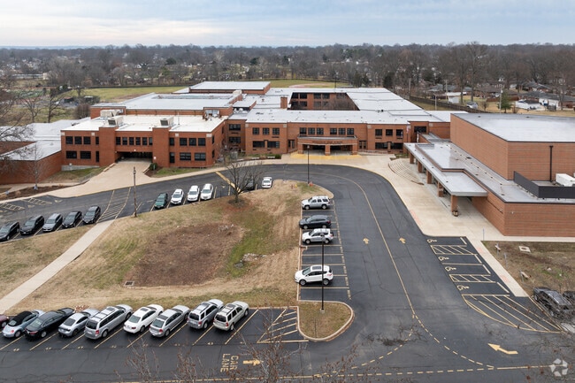 Mehlville High School in Mehlville, MO offers various clubs and activities for students.