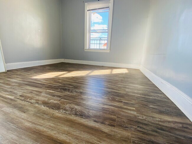 50 Anderson St unit C8, Hackensack, NJ 07601 - photo 4