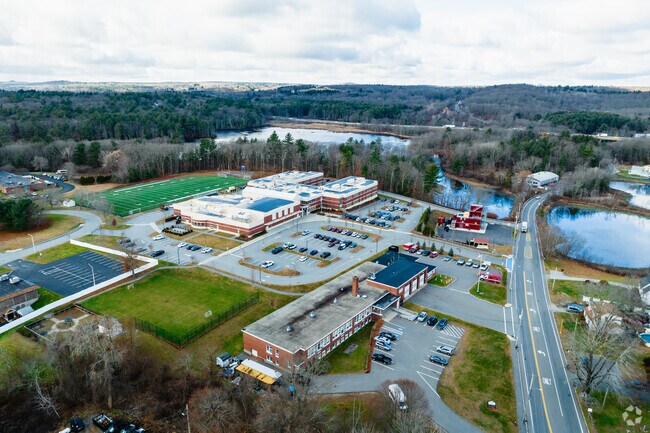 Auburn Middle School provides a well-rounded education and promotes academic excellence.