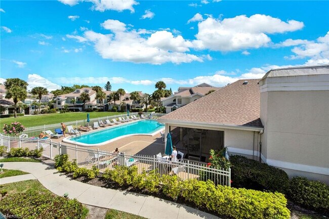 50 Emerald Woods Dr unit FL1-ID1075811P, Naples, FL 34108 - photo 5