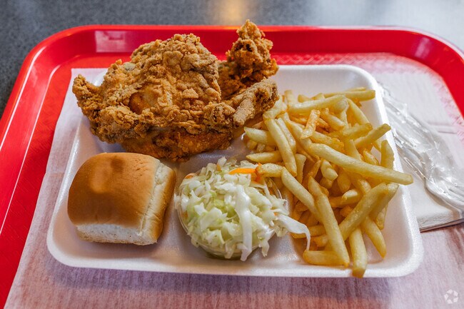 Enjoy a delicious lunch at South 21 Family Restaurant in Charlotte.