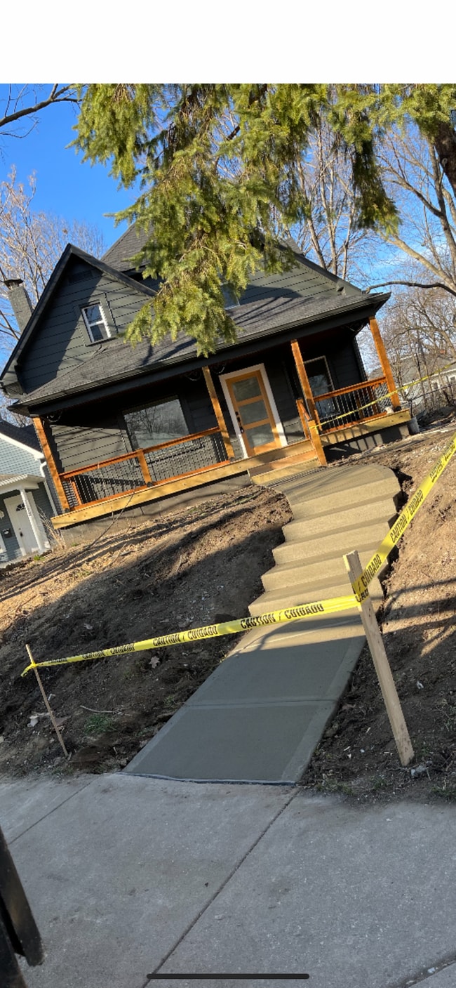 1826 Commerce Ave, Indianapolis, IN 46201