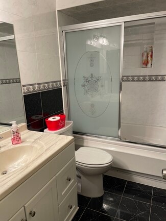 12840 SW 11th Place, Davie, FL 33325