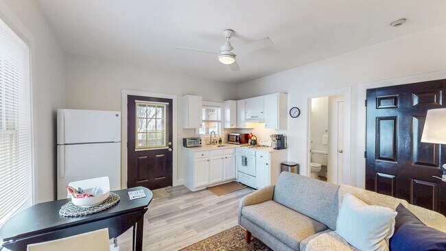 24 Hews St unit 1, Cambridge, MA 02139 - photo 4