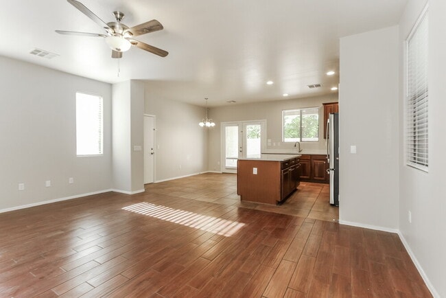 9384 W Payson Rd, Tolleson, AZ 85353 - photo 6