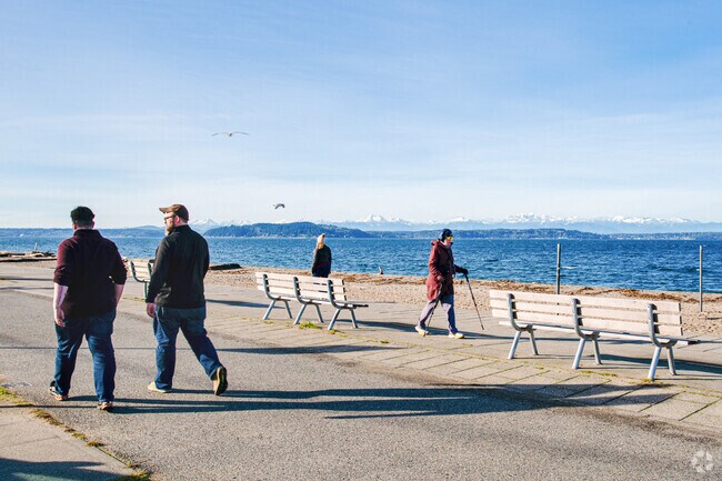 The waterfront is never empty in Alki.