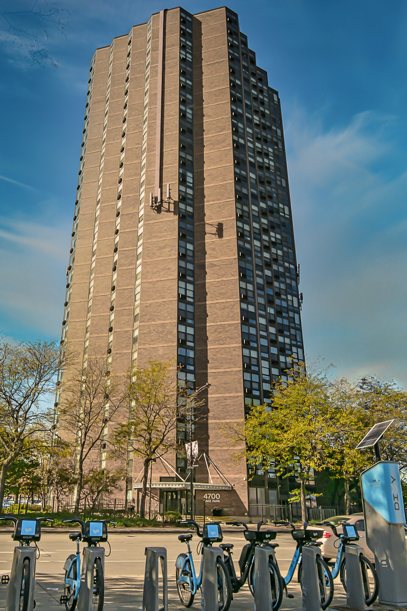 Lake Village East Apartments Chicago