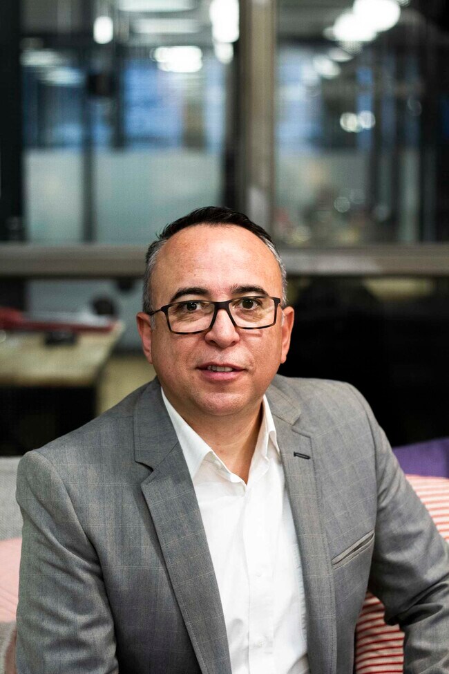 Robin Cerna
