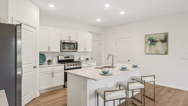 7129 Theo Baker Blvd, Pendleton, IN 46064 - photo 4