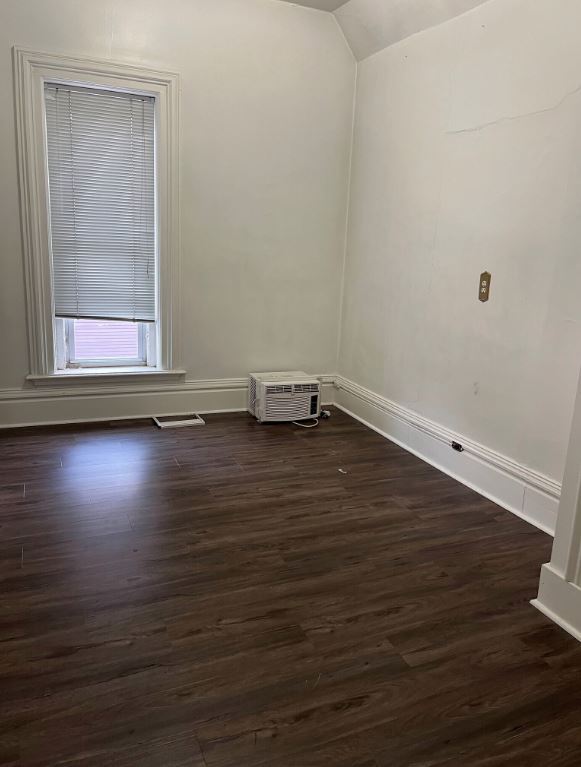 28 Jefferson Ave SE unit B, Grand Rapids, MI 49503 - photo 4