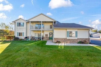 818 Church St Unit 1 CONDO, Allenton, WI 53002